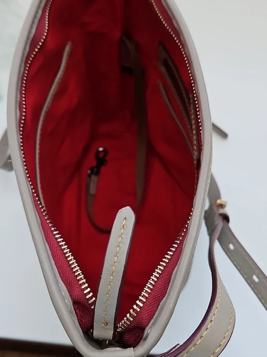 Classic Florentine Leather Dooney & Bourke Light Taupe Zip Sack Bag - Picture 6 of 10